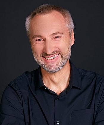 Антонов Денис